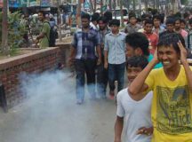 না.গঞ্জ ছাত্রদলের মিছিলে হাতবোমা বিস্ফোরণ