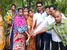 গৌরনদীতে গ্রামীণ সড়ক সংস্কার কাজের উদ্বোধন